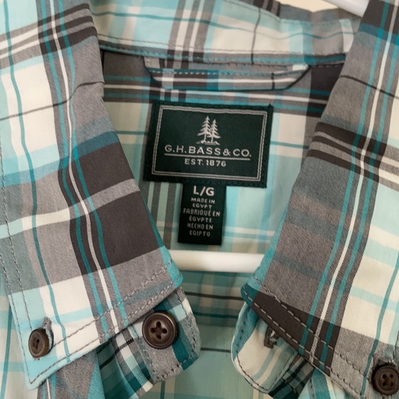 Button down shirt - Picture 2 of 3